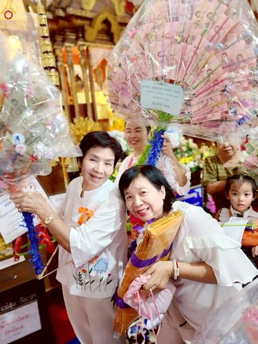 ภาพ No.269769:วันที่ 19 ตุลาคม พ.ศ. 2568 พิธีทอดกฐินสามัคคีทั่วไทย ณ วัดศรีบุญเรือง อ.สบตุ๋ย จ.ลำปาง โดยคณะศิษยานุศิษย์ บูชาธรรม 81 ปี หลวงพ่อธัมมชโย