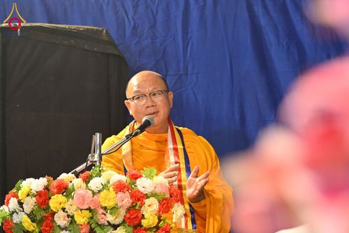 ภาพ No.179385:พิธีทอดกฐินสมทบ ณ วัดสันตินิเกตัน (Santiniketan Temple) เมืองกัลกัตตา ประเทศอินเดีย วันที่ 9 พฤศจิกายน พ.ศ. 2567 เพื่อสร้างโรงพยาบาลสำหรับชุมชน Santiniketan Ambedga Buddhist welfare mission