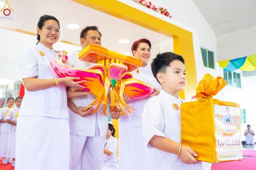 ภาพ No.94087:พิธีทอดกฐินสามัคคีทั่วไทย 5,000 วัด ณ ธุดงคสถานพิษณุโลก ต.วังนกแอ่น อ.วังทอง จ.พิษณุโลก  วันที่ 11 พฤศจิกายน พ.ศ. 2566