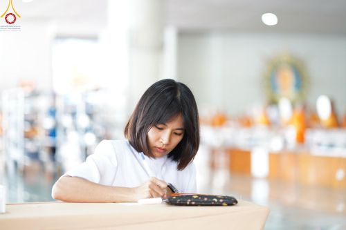 ภาพ No.177340:พิธีถวายภัตตาหารเมนูสวรรค์ และพิธีบุพเปตพลี ครั้งที่ 158 ร่วมอุทิศบุญแด่หมู่ญาติที่ล่วงลับไปแล้ว และสืบทอดอายุพระพุทธศาสนา ณ วัดพระธรรมกาย วันที่ 30 พฤศจิกายน พ.ศ.2567 (วันพระ แรม 15 ค่ำ เดือน 12)