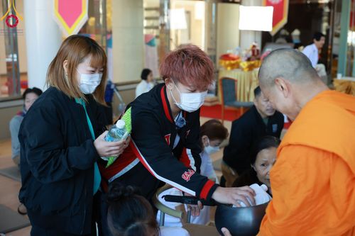 ภาพ No.95438:พิธีทอดกฐินบรมจักรพรรดิสร้างทุกสิ่ง วัดพระธรรมกายยามานาชิ ประเทศญี่ปุ่น วันอาทิตย์ที่ 19 พฤศจิกายน พ.ศ. 2566