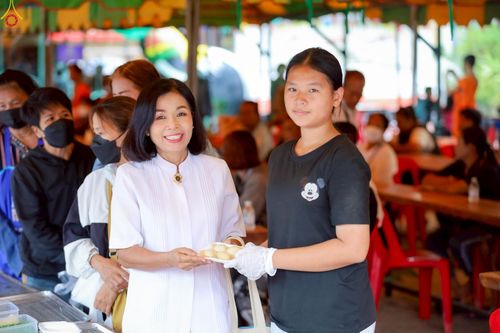 ภาพ No.272001:วันที่ 30 ตุลาคม พ.ศ. 2568 พิธีทอดกฐินสามัคคีทั่วไทย ณ วัดคูหาสวรรค์ ต.ในเมือง อ.เมือง จ.พิษณุโลก โดยคณะศิษยานุศิษย์ บูชาธรรม 81 ปี หลวงพ่อธัมมชโย