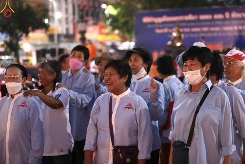 ภาพ No.126739:V.30 เต็มที่ เพื่อโคราช การเตรียมงาน ปฏิบัติงาน และเก็บงาน ของเจ้าหน้าที่หน่วยงานต่างๆ ทุกภาคส่วน เพื่อพิธีทำบุญเมืองนครราชสีมา ฉลอง 556 ปี ตักบาตรพระ 10,000 รูป ในวันเสาร์ที่ 2 มีนาคม พ.ศ.2567 ณ อนุสาวรีย์ท้าวสุรนารี จ.นครราชสีมา จัดโดย คณะสงฆ์จังหวัดนค