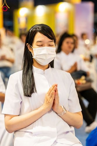 ภาพ No.100095:พิธีฉลองชัย สวดมนต์บทธัมมจักกัปปวัตนสูตร 5,899,999,999 จบ ณ มหารัตนวิหารคด วัดพระธรรมกาย วันจันทร์ที่ 27 พฤศจิกายน พ.ศ. 2566