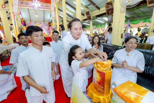 ภาพ No.266516:วันที่ 25 ตุลาคม พ.ศ. 2568 พิธีทอดกฐินสามัคคีทั่วไทย ณ วัดสว่างอารมณ์ ต.ป่าโมก อ.ป่าโมก จ.อ่างทอง โดยคณะศิษยานุศิษย์ บูชาธรรม 81 ปี หลวงพ่อธัมมชโย