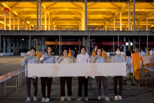 ภาพ No.217706:วันที่ 10-14 เมษายน พ.ศ. 2568 เจ้าหน้าที่อาสาสมัคร เตรียมงานวันคุ้มครองโลก ชุดที่ 2 วัดพระธรรมกาย จ.ปทุมธานี