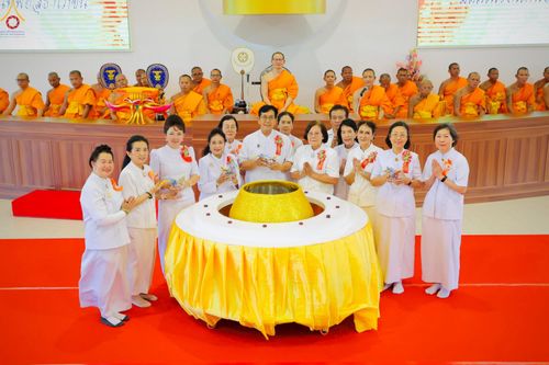 ภาพ No.265664:วันเสาร์ที่ 18 ตุลาคม พ.ศ. 2568 พิธีตักบาตร มณีนพรัตน์ทิพย์สุธาโภชน์ ณ ศูนย์อบรมเยาวชนบางปะหัน ตำบลหันสัง อำเภอบางปะหัน  จังหวัดพระนครศรีอยุธยา