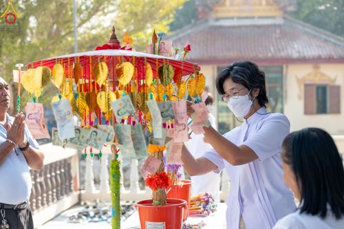 ภาพ No.199480:พิธีทอดผ้าป่าทำนุบำรุงศาสนสถาน ณ วัดศิลามูล ตำบลหินมูล อำเภอบางเลน จังหวัดนครปฐม ในโครงการธรรมยาตรา กตัญญูบูชา มหาปูชนียาจารย์ พระมงคลเทพมุนี(สด จนฺทสโร) พระผู้ปราบมาร อนุสรณ์สถาน 7 แห่ง ปีที่ 13 วันที่ 21 มกราคม พ.ศ. 2568