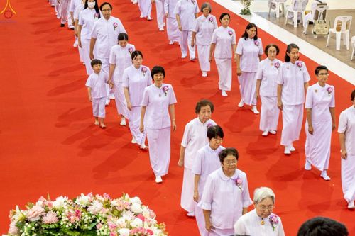 ภาพ No.249413:วันที่ 28 กันยายน พ.ศ. 2568 พิธีจุดเทียนใจ ไฟนิรันด์ อนันตชัย ณ สภาธรรมกายสากล วัดพระธรรมกาย