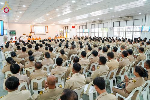 ภาพ No.176558:ชมรมกำนัน ผู้ใหญ่บ้านฯ อ.คลองหลวง ทอดผ้าป่าสมทบโครงการกฐินสามัคคีทั่วไทย 30,000 วัด วันที่ 4 พฤศจิกายน พ.ศ. 2567 ณ วัดพระธรรมกาย อ.คลองหลวง จ.ปทุมธานี