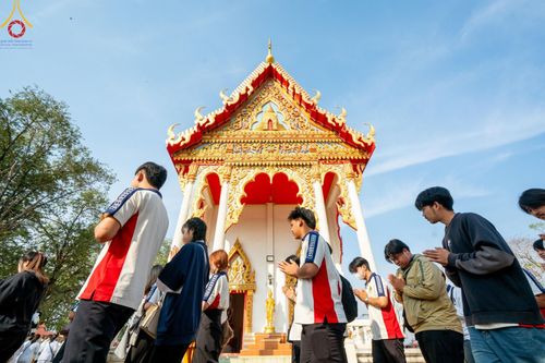 ภาพ No.200348:พิธีทอดผ้าป่าทำนุบำรุงศาสนสถาน ณ วัดผาสุการาม ตำบลบางไทรป่า อำเภอบางเลน จังหวัดนครปฐม ในโครงการธรรมยาตรา กตัญญูบูชา มหาปูชนียาจารย์ พระมงคลเทพมุนี(สด จนฺทสโร) พระผู้ปราบมาร อนุสรณ์สถาน 7 แห่ง ปีที่ 13 วันที่ 22 มกราคม พ.ศ. 2568