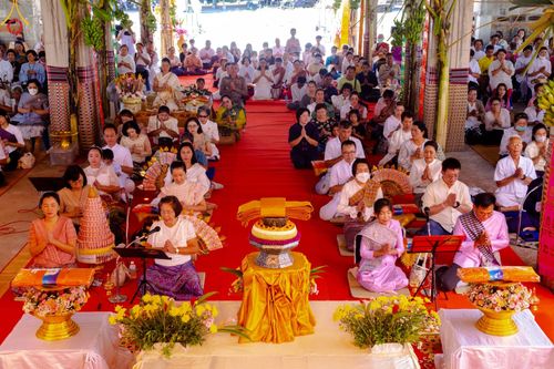 ภาพ No.91776:พิธีทอดกฐินสามัคคีทั่วไทย 5,000 วัด ณ วัดโนนพระแก้ว ต.น้ำโมง อ.ท่าบ่อ จ.หนองคาย  วันจันทร์ที่ 30 ตุลาคม พ.ศ. 2566