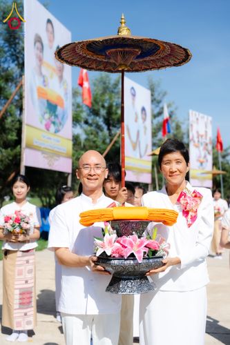 ภาพ No.174684:พิธีทอดกฐิน ศูนย์ปฏิบัติธรรมนานาชาติปาย อำเภอปาย จังหวัดแม่ฮ่องสอน พิธีวางดวงแก้ว โปรยรัตนชาติ สถาปนาอาคารปฏิบัติธรรม 80 ปี ครูบาไชยบูลย์ (หลวงพ่อธัมมชโย) วันที่ 27 ตุลาคม พ.ศ. 2567