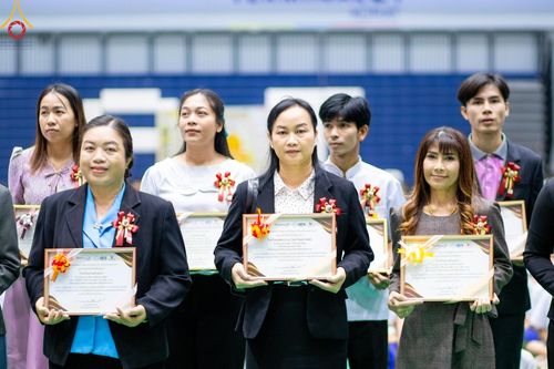 ภาพ No.186119:วันรวมพลังเด็กดี V-Star เยาวชนดีศรีโคราช ณ เทอร์มินอลฮอลล์ ชั้น 4 ศูนย์การค้าเทอร์มินอล 21 โคราช วันที่ 19 ธันวาคม พ.ศ. 2567