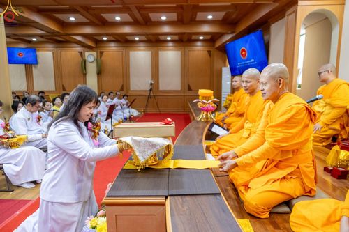 ภาพ No.93606:พิธีทอดกฐินวัดภาวนาโซล ประเทศเกาหลีใต้ เพื่อสร้างลิฟต์และบูรณะวัด วันอาทิตย์ที่ 12 พฤศจิกายน พ.ศ. 2566