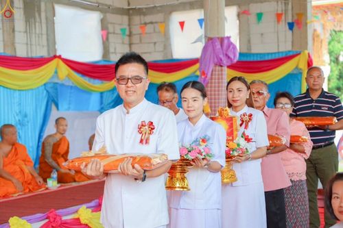 ภาพ No.264191:วันที่ 21 ตุลาคม พ.ศ. 2568 พิธีทอดกฐินสามัคคีทั่วไทย 30,000 วัด โดยคณะศิษยานุศิษย์ บูชาธรรม 81 ปี หลวงพ่อธัมมชโย ณ วัดสว่างโพธิ์ศรี ตำบลยางคำ อำเภอหนองเรือ จังหวัดขอนแก่น