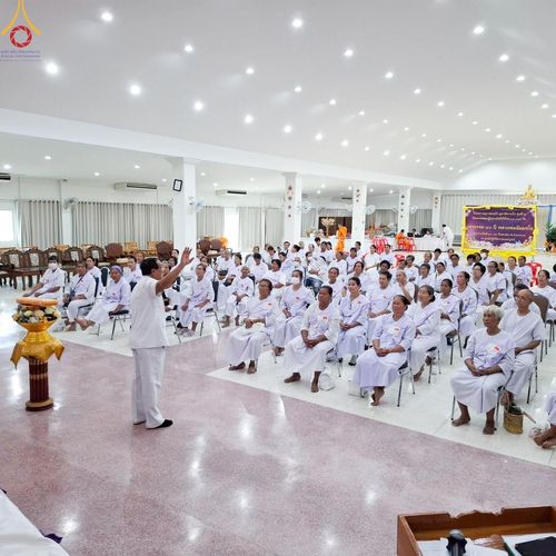 ภาพ No.155384:โครงการอุบาสกแก้ว อุบาสิกาแก้ว รุ่นที่ 2 ตัวแทนทอดกฐินสามัคคีทั่วไทย 30,000 วัด บูชาธรรม 80 ปี หลวงพ่อธัมมชโย ศูนย์ปฏิบัติธรรมเพชรบูรณ์ ต.นาป่า อ.เมือง จ.เพชรบูรณ์