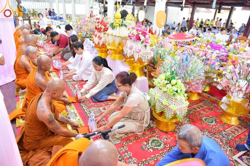 ภาพ No.99077:พิธีทอดกฐินสามัคคีทั่วไทย 5,000 วัด ณ วัดลำตะเคียน อ.แก่งกระจาน จ.เพชรบุรี วันที่ 27 พฤศจิกายน พ.ศ. 2566