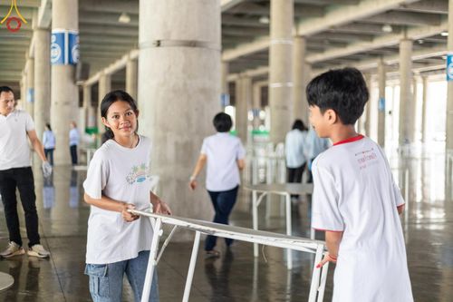 ภาพ No.60490:V.38 ทุ่มพลังเพื่อพ่อครบ 80 ปี ภาพการเตรียมงานของหน่วยงานต่างๆ เพื่อพิธีฉลองอายุวัฒนมงคล 80 ปี หลวงพ่อธัมมชโย และรับถวายมหาสังฆทาน 10,000 กว่าวัดทั่วประเทศ ในวันคุ้มครองโลก วันจันทร์ที่ 22 เมษายน พ.ศ. 2567