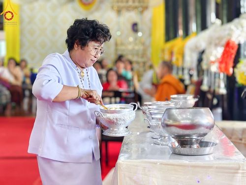 ภาพ No.173561:พิธีทอดกฐิน ณ วัดจำปี จ.สุพรรณบุรี ในโครงการกฐินสามัคคีทั่วไทย 30,000 วัด บูชาธรรม 80 ปี หลวงพ่อธัมมชโย โดยคณะศิษยานุศิษย์วัดพระธรรมกาย วันที่ 27 ตุลาคม พ.ศ. 2567