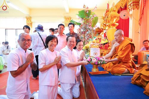 ภาพ No.94014:พิธีทอดกฐินสามัคคีทั่วไทย 5,000 วัด  ณ วัดทุ่งกระพังโหม อ.กำแพงแสน จ.นครปฐม  วันที่ 12 พฤศจิกายน พ.ศ. 2566