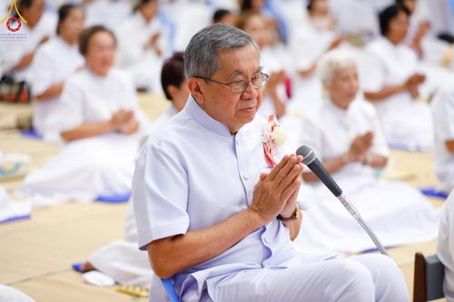 ภาพ No.127802:พิธีถวายภัตตาหารเป็นสังฆทาน แด่คณะพระธรรมยาตราฯ ในโครงการธรรมยาตราอัญเชิญพระบรมสารีริกธาตุ ประดิษฐาน ณ มหารัตนเจดีย์สิริปทุมสวรรค์ อ.บางกล่ำ จ.สงขลา วันที่ 9 มีนาคม พ.ศ. 2567