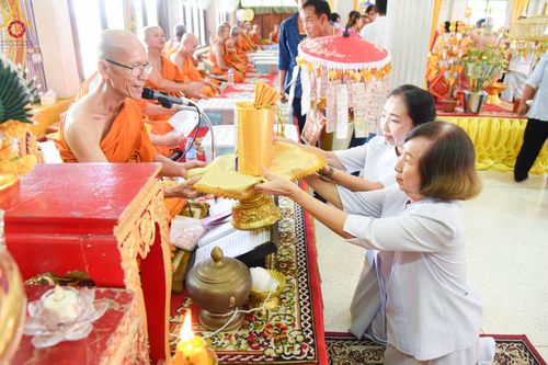 ภาพ No.96890:พิธีทอดกฐินสามัคคีทั่วไทย 5,000 วัด ณ วัดหาดเล็บยาว จ.สระบุรี วันที่ 12 พฤศจิกายน พ.ศ. 2566