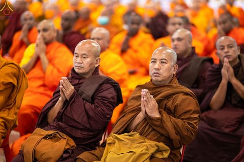 ภาพ No.76901:พิธีบูชาข้าวพระ ในวันมาฆบูชา อาทิตย์ต้นเดือนที่ 6 มีนาคม พ.ศ. 2566 ณ วัดพระธรรมกาย จ.ปทุมธานี