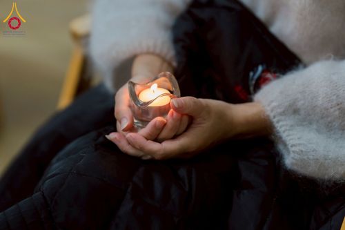 ภาพ No.232635:วันเสาร์ที่ 5 กรกฎาคม พ.ศ. 2568 Candlelight meditation & Vigil พิธีจุดเทียนให้สว่าง สู่ทางสงบ ณ วัดพระธรรมกายนอร์ธสวีเดน