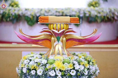 ภาพ No.100378:พิธีทอดกฐินบรมจักรพรรดิ ณ วัดพระธรรมกายเท็กซัส รัฐเท็กซัส สหรัฐอเมริกา วันอาทิตย์ที่ 12 พฤศจิกายน พ.ศ. 2566