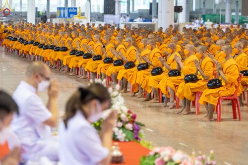 ภาพ No.75524:วัดพระธรรมกายจัด งานบุญวันอาทิตย์ต้นเดือน  มีกิจกรรมดังนี้ พิธีตักบาตร, พิธีบูชาข้าวพระ พระธรรมยาตรารับประกาศนียบัตร โครงการธรรมยาตราฯ ปีที่ 11 ในวันที่ 5 กุมภาพันธ์ พ.ศ. 2566 ณ วัดพระธรรมกาย อ.คลองหลวง จ.ปทุมธานี
