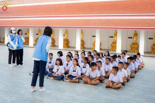ภาพ No.189541:พิธีทอดผ้าป่าทำนุบำรุงศาสนสถาน ในโครงการธรรมยาตรา กตัญญูบูชา มหาปูชนียาจารย์ พระมงคลเทพมุนี(สด จนฺทสโร) พระผู้ปราบมาร อนุสรณ์สถาน 7 แห่ง ปีที่ 13 ณ วัดสองพี่น้อง ต.ต้นตาล อ.สองพี่น้อง จ.สุพรรณบุรี วันที่ 5 มกราคม พ.ศ. 2568
