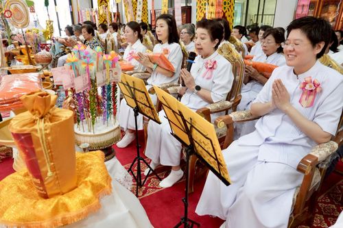 ภาพ No.262005:วันที่ 19 ตุลาคม พ.ศ. 2568 พิธีทอดกฐินสามัคคีทั่วไทย 30,000 วัด โดยคณะศิษยานุศิษย์ บูชาธรรม 81 ปี หลวงพ่อธัมมชโย ณ วัดตะพังทองหลาง ต.เมืองเก่า อ.เมือง จ.สุโขทัย