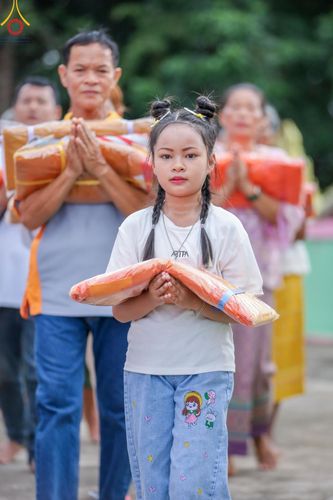 ภาพ No.163187:โครงการกฐินสามัคคีทั่วไทย 30,000 วัด บูชาธรรม 80 ปี หลวงพ่อธัมมชโย โดย คณะศิษยานุศิษย์วัดพระธรรมกาย ณ วัดหนองกาดำบำรุงธรรม จ.พิษณุโลก วันที่ 19 ตุลาคม พ.ศ. 2567