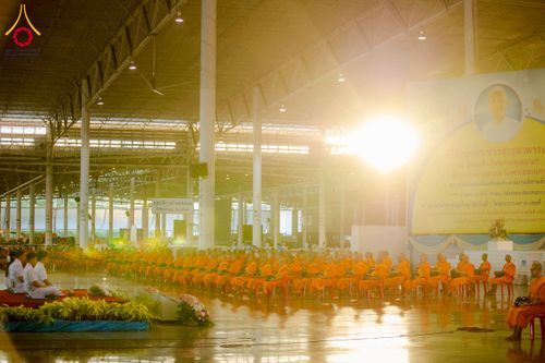 ภาพ No.276963:วันอาทิตย์ที่ 7 ธันวาคม พ.ศ. 2568 พิธีตักบาตรอาทิตย์ต้นเดือน ณ บ้านแก้วเรือนทองคุณยายฯ วัดพระธรรมกาย