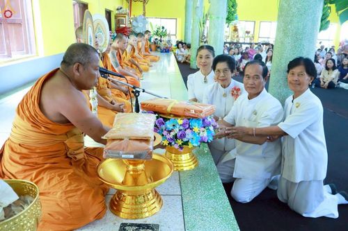 ภาพ No.265347:วันที่ 25 ตุลาคม พ.ศ. 2568 พิธีทอดกฐินสามัคคีทั่วไทย ณ วัดท่าเสา ต.ห้วยม่วง อ.กำแพงแสน จ.นครปฐม โดยคณะศิษยานุศิษย์ บูชาธรรม 81 ปี หลวงพ่อธัมมชโย