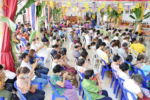 ภาพ No.166562:พิธีทอดกฐิน ณ วัดไทรม้าเหนือ จ.นนทบุรี ในโครงการกฐินสามัคคีทั่วไทย 30,000 วัด บูชาธรรม 80 ปี หลวงพ่อธัมมชโย โดยคณะศิษยานุศิษย์วัดพระธรรมกาย วันที่ 23 ตุลาคม พ.ศ. 2567