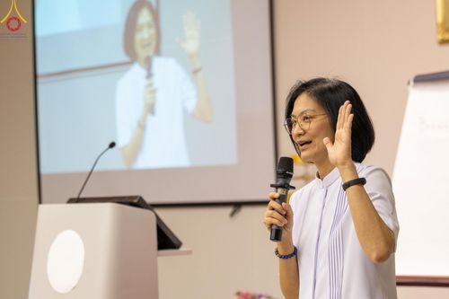 ภาพ No.63392:การสัมมนา World Peace Inner Peace : Lord Buddha 's Social Doctrine to resolve Global Issues ณ อาคาร 100 ปี คุณยายอาจารย์ฯ วัดพระธรรมกาย วันพฤหัสบดี ที่ 25 เมษายน พ.ศ. 2567