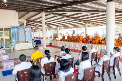 ภาพ No.123850:พิธีถวายสังฆทาน 323 วัด 4 จังหวัดชายแดนภาคใต้ ครั้งที่ 166 ณ ศูนย์ปฏิบัติธรรมภาคใต้ อ.บางกล่ำ จ.สงขลา วันเสาร์ที่ 17 กุมภาพันธ์ พ.ศ. 2567