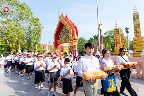 ภาพ No.204989:พิธีทอดผ้าป่าทำนุบำรุงศาสนสถาน ณ วัดบ่อทอง ตำบลคูขวาง อำเภอลาดหลุมแก้ว จังหวัดปทุมธานี ในโครงการธรรมยาตรา กตัญญูบูชา มหาปูชนียาจารย์ พระมงคลเทพมุนี(สด จนฺทสโร) พระผู้ปราบมาร อนุสรณ์สถาน 7 แห่ง ปีที่ 13 วันที่ 30 มกราคม พ.ศ. 2568 