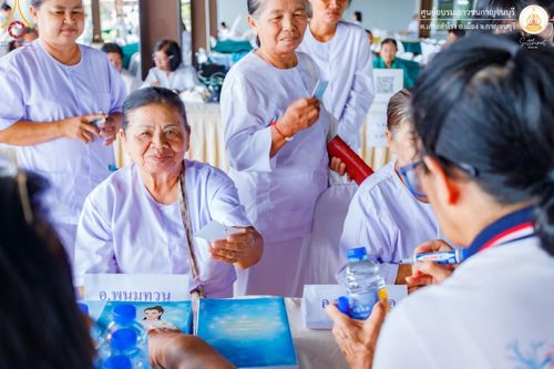 ภาพ No.152046:โครงการอบรมอุบาสก อุบาสิกาแก้ว ตัวแทนทอดกฐิน 30,000 วัด ทั่วไทย ระหว่างวันที่ 6-8 กันยายน พ.ศ. 2567 ณ ศูนย์อบรมเยาวชนกาญจนบุรี