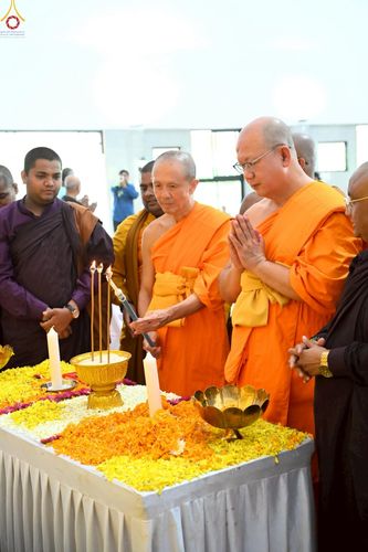 ภาพ No.263267:วันที่ 14 ตุลาคม พ.ศ. 2568 กฐินวัดถ้ำพุทธตรีรัศมี เมืองนาสิก รัฐมหาราษฎร์ ประเทศอินเดีย 