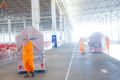 ภาพ No.158496:V.46 อาสาสมัครและเจ้าหน้าที่ทุกสถานะ ร่วมแรงร่วมใจรับบุญเตรียมงาน เก็บงาน งานบุญในเดือนกันยายน พ.ศ. 2567 ณ วัดพระธรรมกาย