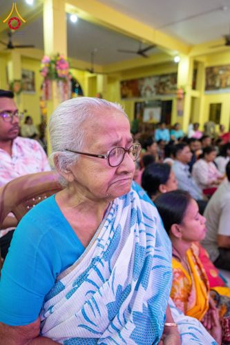 ภาพ No.179657:พิธีทอดกฐินสมทบ ณ วัดพุทธรัตนางกูร พิหาร (Bouddha Ratnangkur Bihar) เมืองกัลกัตตา ประเทศอินเดีย วันที่ 9 พฤศจิกายน พ.ศ. 2567