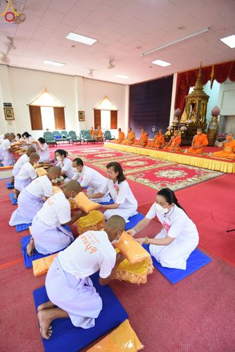 ภาพ No.79409:พิธีเวียนประทักษิณ ขอขมา มอบผ้าไตร โครงการบรรพชาสามเณรฟื้นฟูพระพุทธศาสนาทั่วไทย ณ วัดพระพุทธบาทราชวรมหาวิหาร อ.พระพุทธบาท จ.สระบุรี วันที่ 1 เมษายน พ.ศ. 2566