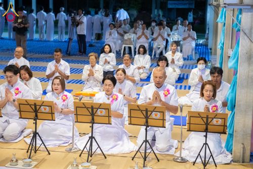 ภาพ No.288062:วันที่ 4 มกราคม พ.ศ. 2569 พิธีถวายภัตตาหารเป็นสังฆทาน แด่พระธรรมยาตรา ในโครงการธรรมยาตรา กตัญญูบูชา มหาปูชนียาจารย์ พระมงคลเทพมุนี(สด จนฺทสโร) พระผู้ปราบมาร อนุสรณ์สถาน 7 แห่ง ปีที่ 14 ณ อนุสรณ์สถานมหาวิหารพระมงคลเทพมุนี (โลตัสแลนด์) อ.สองพี่น้อง จ.สุพรร