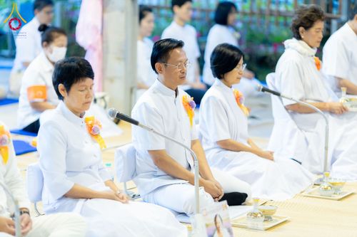 ภาพ No.288291:วันที่ 5 มกราคม พ.ศ. 2569 พิธีถวายภัตตาหารเป็นสังฆทาน แด่พระธรรมยาตรา ในโครงการธรรมยาตรา กตัญญูบูชา มหาปูชนียาจารย์ พระมงคลเทพมุนี(สด จนฺทสโร) พระผู้ปราบมาร อนุสรณ์สถาน 7 แห่ง ปีที่ 14 ณ อนุสรณ์สถานมหาวิหารพระมงคลเทพมุนี (โลตัสแลนด์) อ.สองพี่น้อง จ.สุพรร