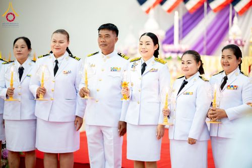 ภาพ No.227306:วันอังคารที่ 3 มิถุนายน พ.ศ. 2568 นายอำเภอคลองหลวง นำพสกนิกรรวมใจภักดิ์ สมเด็จพระนางเจ้าฯ พระบรมราชินี เนื่องในโอกาสวันเฉลิมพระชนมพรรษา ณ อาคารปลูกศรัทธา 2 วัดพระธรรมกาย อ.คลองหลวง จ.ปทุมธานี