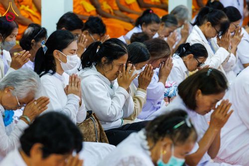 ภาพ No.296391:วันที่ 16 มกราคม พ.ศ. 2569 พิธีทอดผ้าป่าทำนุบำรุงศาสนสถาน ณ วัดโพธิ์เอน ต.บางขุนกอง อ.บางกรวย จ.นนทบุรี อนุสรณ์สถานลำดับที่ 4 สถานที่เกิดด้วยกายธรรม ในโครงการธรรมยาตรา กตัญญูบูชา มหาปูชนียาจารย์ พระมงคลเทพมุนี(สด จนฺทสโร) พระผู้ปราบมาร อนุสรณ์สถาน 7 แห่ง