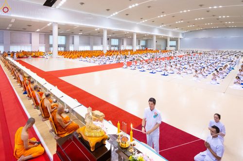 ภาพ No.339587:วันที่ 18 กรกฎาคม พ.ศ.2569 วันมหารำลึก ครั้งที่ 36 ณ ห้องแก้วสารพัดนึก 1 วัดพระธรรมกาย